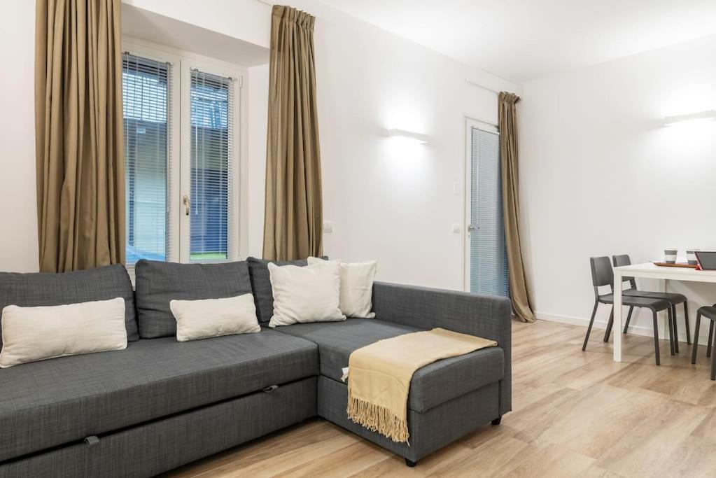 Mora Flexyrent A.C. - Colonne Apartment Milan Exterior photo